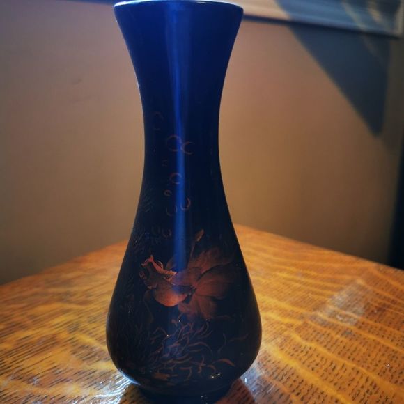 🍒 Lacquer Finish Vase with Goldfish Scene ~ Black Lacquer with Orange Goldfish - Picture 6 of 16